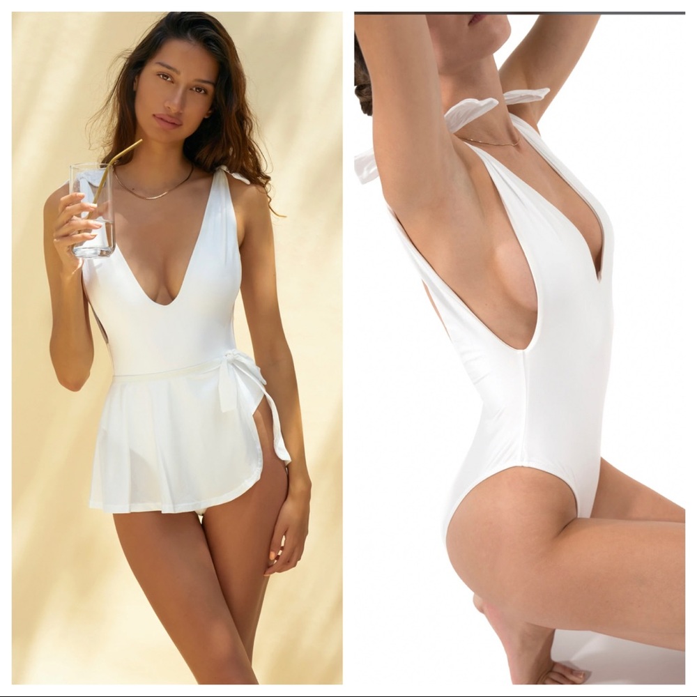 Sidway Anderson purity white bow shoulder low back one piece swimsuit